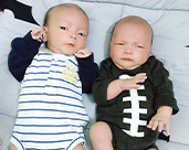 em bé nhà chị dung