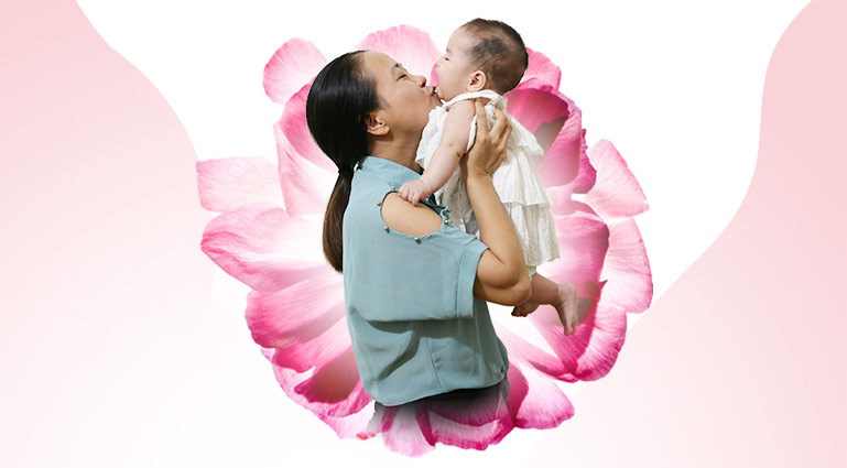 em bé nhà chị oanh