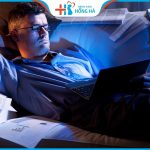 Thức khuya- Thói quen xấu gây vô sinh ở nam giới