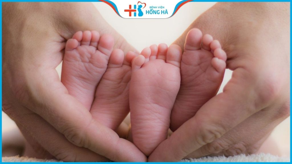 Hỏi đáp chuyên gia: Thụ tinh ống nghiệm có sinh đôi được không?