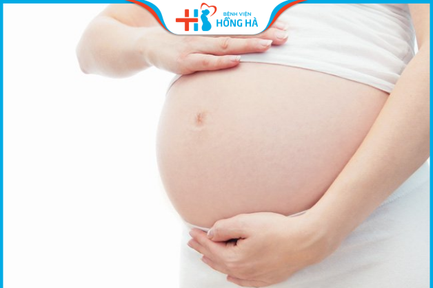 Mang thai phức hợp rủi ro biến chứng có thể gặp phải