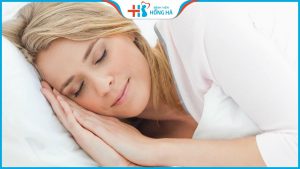 Nâng mũi bao lâu thì được nằm nghiêng? Lưu ý sau khi nâng mũi