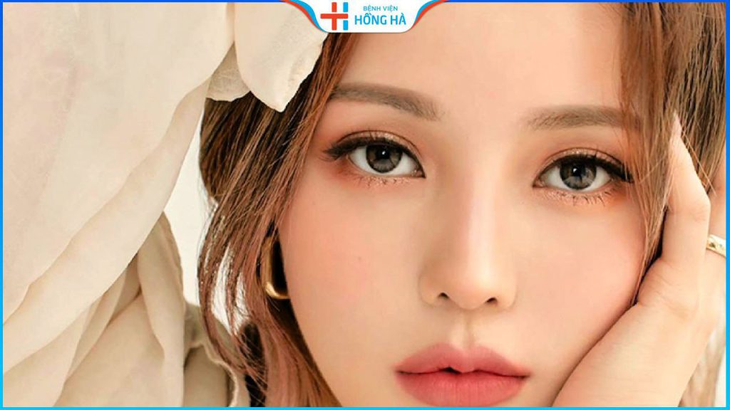 Bấm mí bao nhiêu tiền? Có nên bấm mí giá rẻ không?