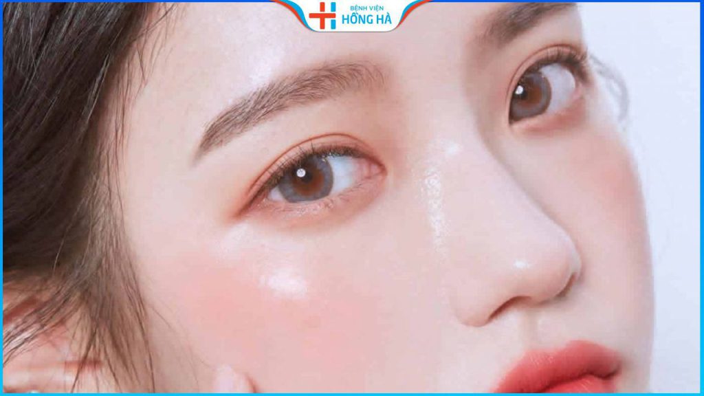 Nhấn mí có đau không? Bí quyết chăm sóc giảm đau sau nhấn mí