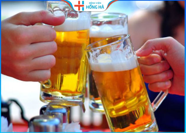 Không nên sử dụng rượu bia và các chất kích thích có hại khác
