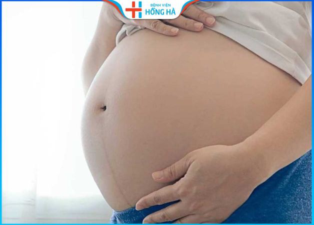 Không nên triệt lông vùng kín khi mang thai hoặc sau sinh