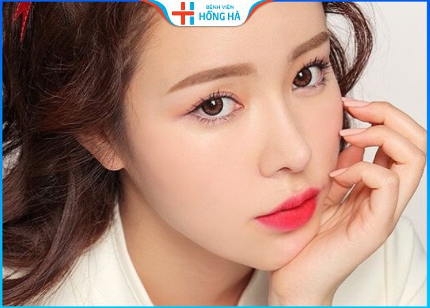 Thêu chân mày có những cách nào? Bao lâu thì lên màu đẹp