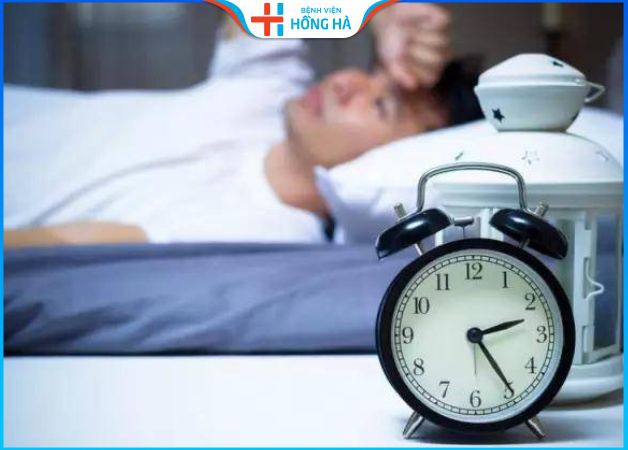 Không nên giảm giờ ngủ vì thức khuya sẽ nạp lượng calo nhiều hơn