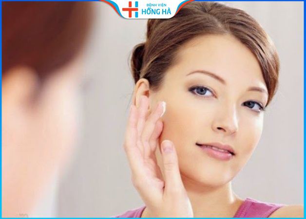 Cách chăm sóc sau căng da mặt bằng chỉ collagen đóng vai trò quan trọng