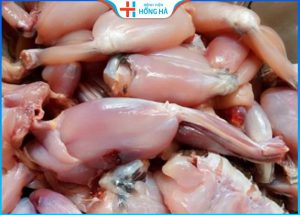 Cắt mí ăn ếch được không – 6 thực phẩm kiêng ăn sau cắt mí