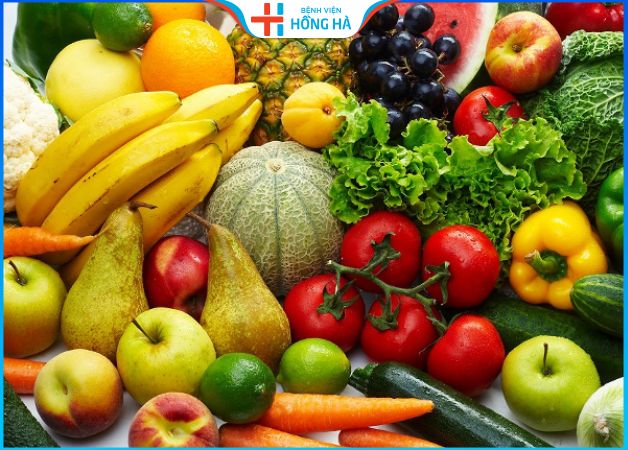 Ăn thêm rau xanh và trái cây tươi sau khi hút mỡ để bổ sung vitamin và chất xơ