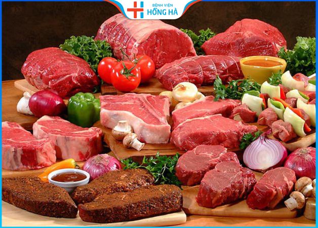 Nên tránh xa thịt bò, thịt gà và một số thực phẩm khác sau khi hút mỡ lưng