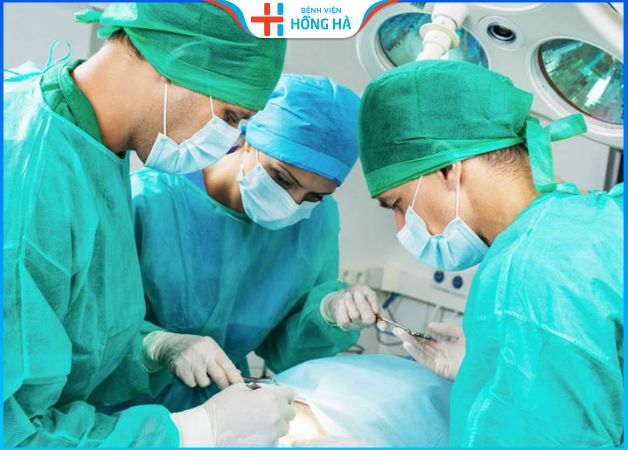 Phẫu thuật nội soi được chỉ định trong điều trị u xơ tử cung