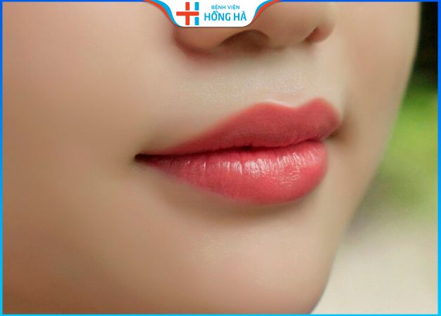 Thu mỏng môi bao lâu thì lành? Cách chăm sóc mau lành