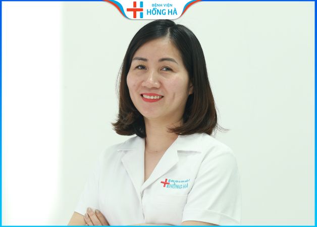 Bác sĩ Hà Thị Hồng Vân được nhiều khách hàng yêu mến, tin tưởng