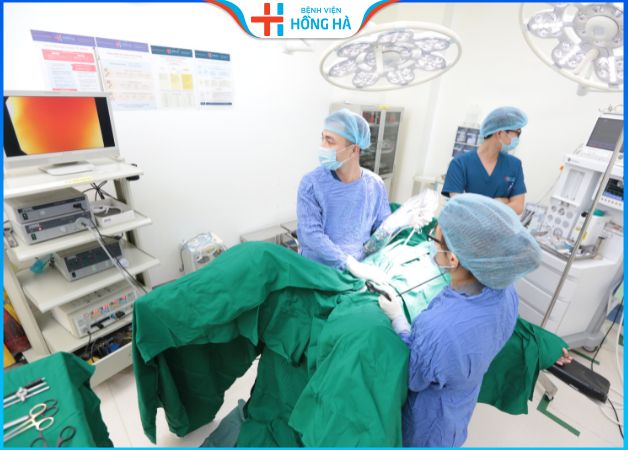 Top bác sĩ phụ khoa giỏi chữa lạc nội mạc tử cung giỏi, uy tín