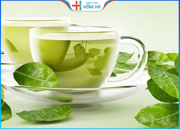 Chị em nên hạn chế sử dụng trà xanh để phòng ngừa lạc nội mạc ở tử cung