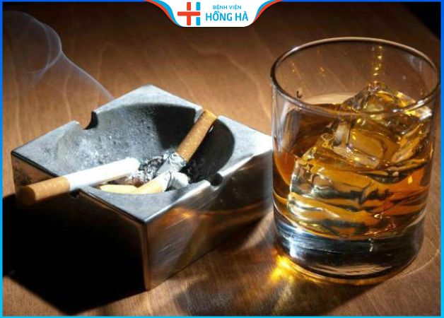 Tránh sử dụng các chất kích thích có hại như rượu, bia, thuốc lá