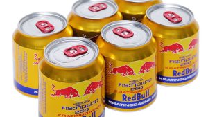 Uống bò húc mỗi ngày có tốt không – Lưu ý khi uống nước tăng lực bò húc